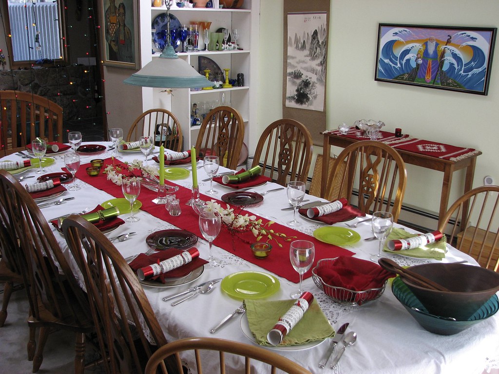 صورة توضيحية (مطاعم ومقاهٍ — Betsy's Table) — ليست صورة فعلية لـ ستوريا